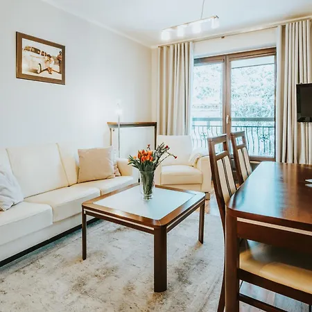 Visitzakopane Annapurna *