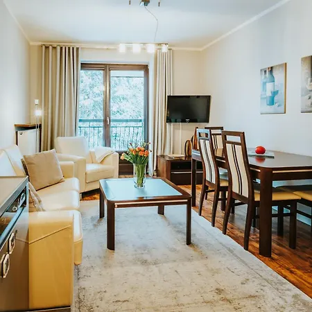 Visitzakopane Annapurna